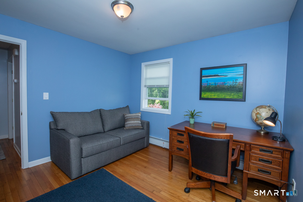 154 Meeting House Hill Road Durham, CT 06422 - Photo 23 of 37 Bedroom #3 currently used as an office
