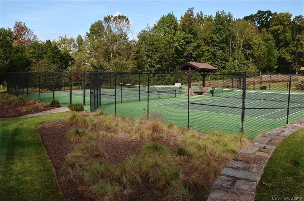 9125 Island Point Road, Unit 130 Charlotte, NC 28278 - Photo 16 of 23 Gallery Image 16