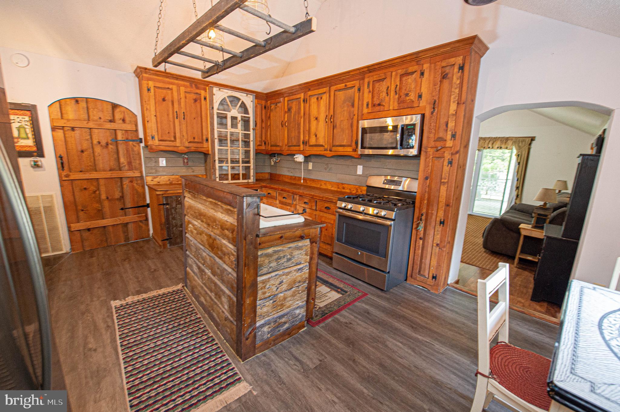 4595 Elmer Davis Loop Road Pittsville, MD 21850 - Photo 16 of 63