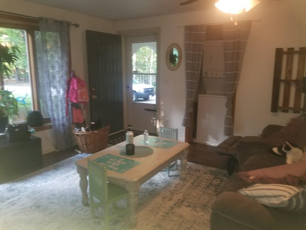 42 Bushy Lane Rutland, MA 01543 - Photo 21 of 31 a living room with furniture and a window