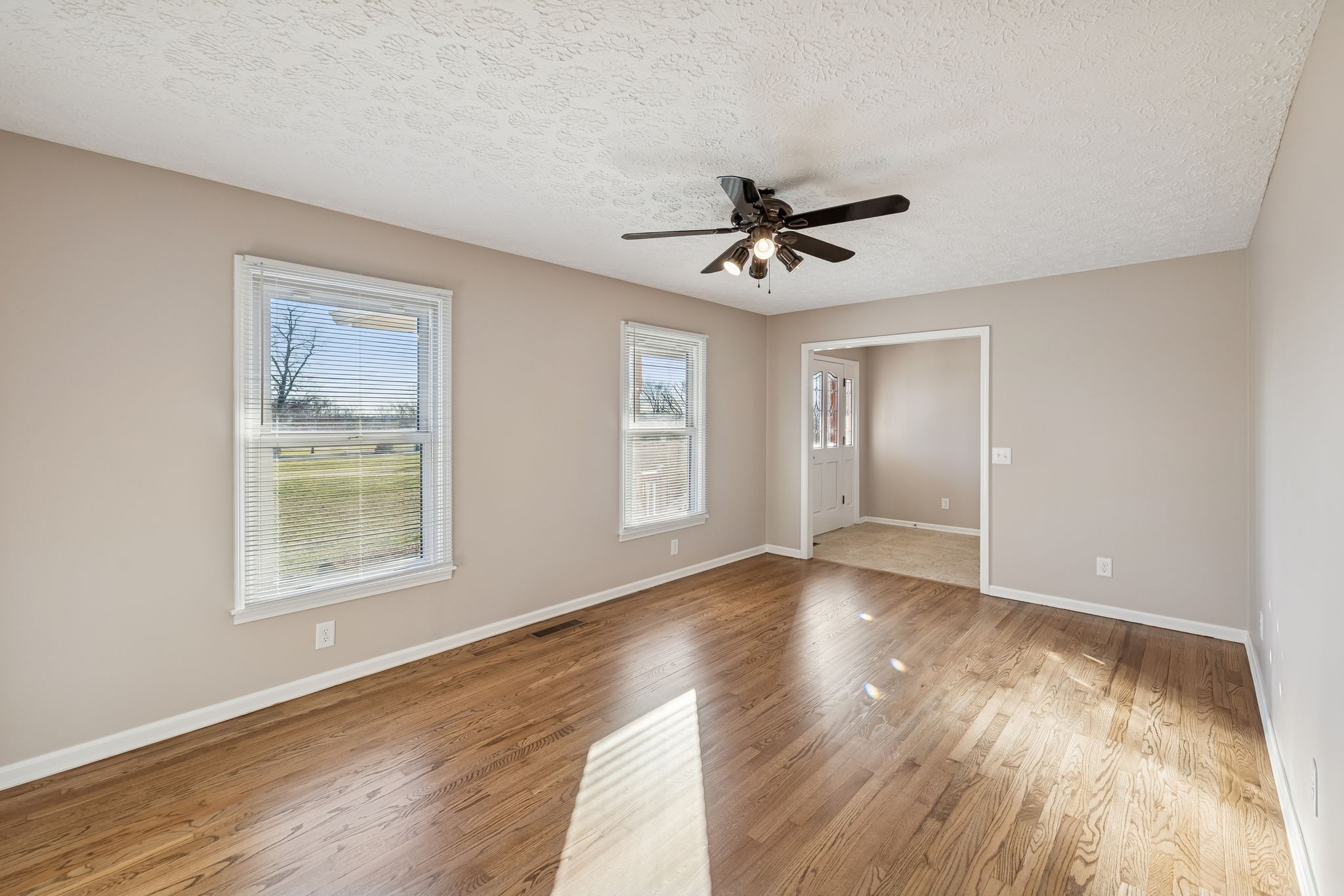 353 Branham Mill Road Gallatin, TN 37066 - Photo 5 of 41