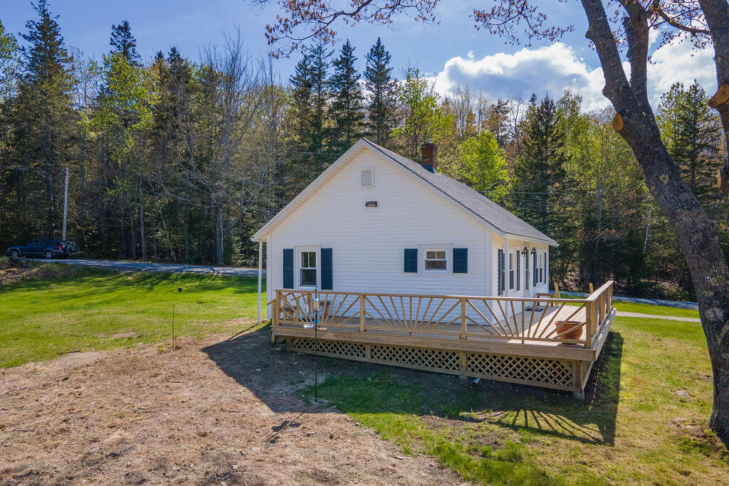 397 Sunshine Road Deer Isle, ME 04627 - Photo 24 of 33 397SunshineRd2-26