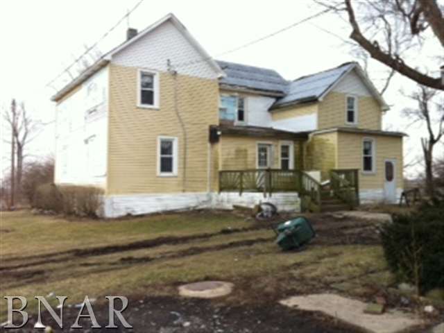 31638 County Road East Gridley, IL 61744 - Photo 1 of 1 a view of a yard in front of a house