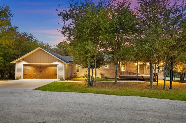 $997,777 | 409 Brindley Road, Maypearl, TX 76064