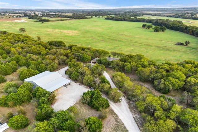$997,777 | 409 Brindley Road, Maypearl, TX 76064