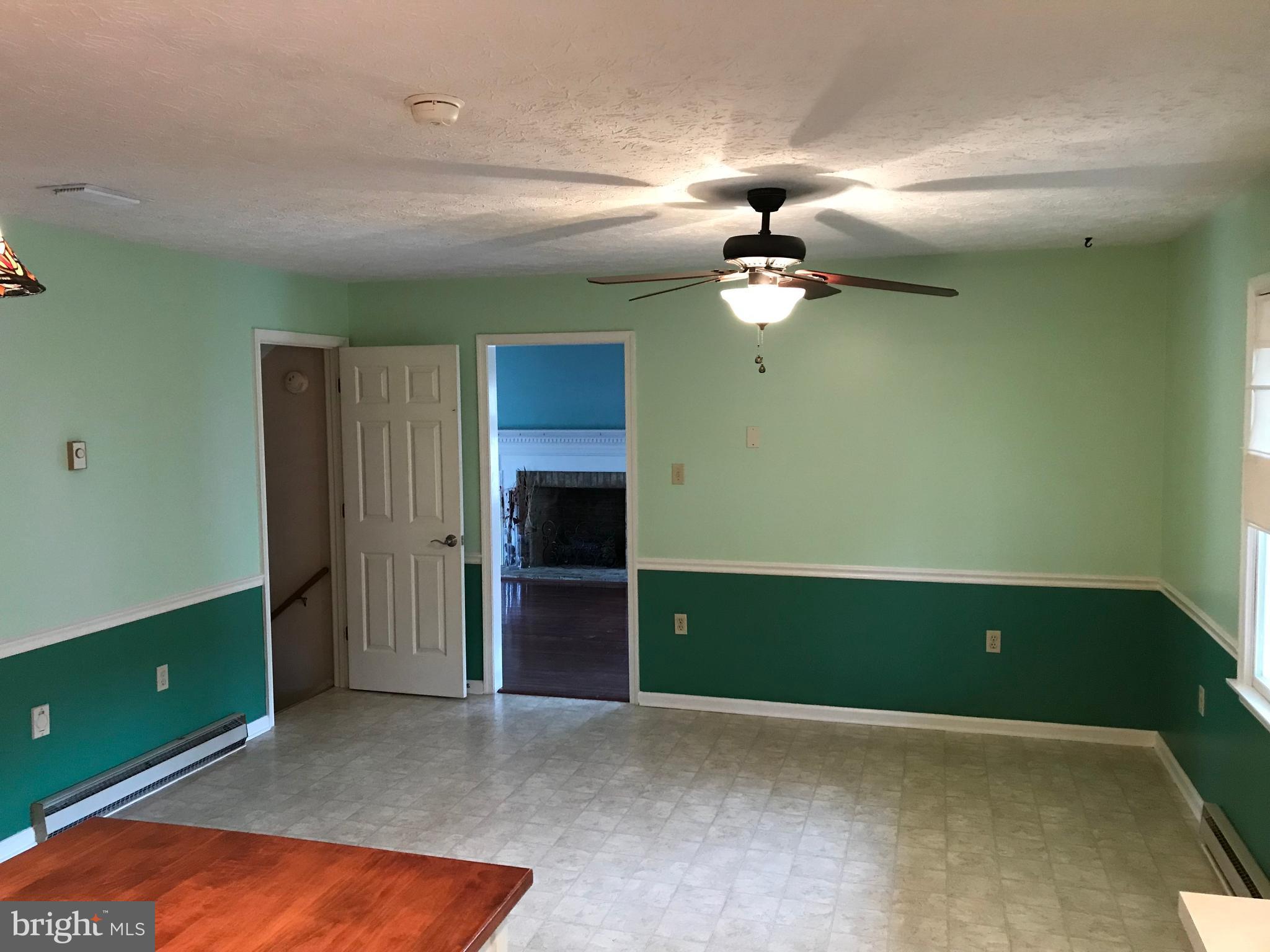 109 Russelcroft Road Winchester, VA 22601 - Photo 16 of 30 Dining Room