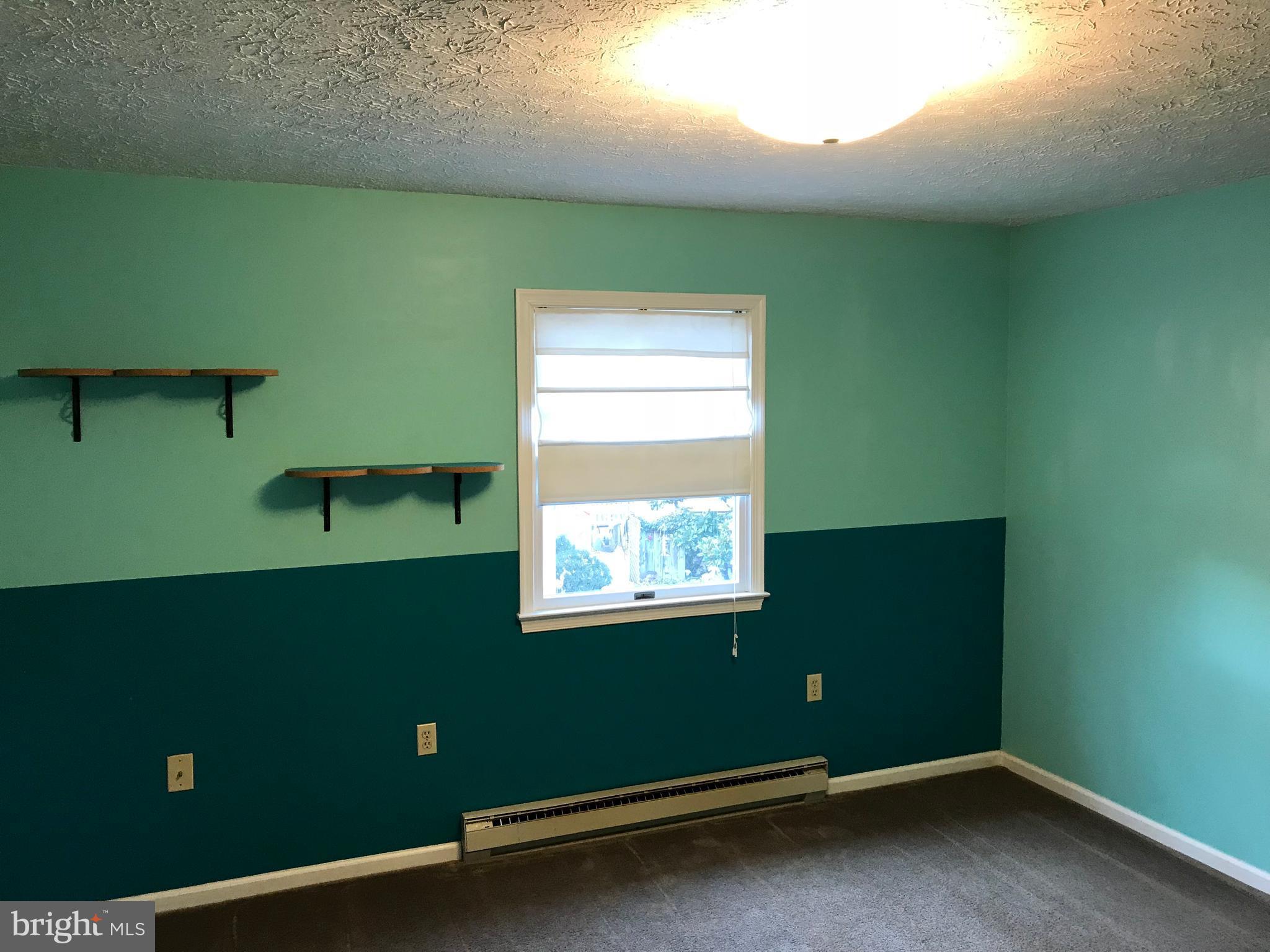109 Russelcroft Road Winchester, VA 22601 - Photo 23 of 30 Bedroom 5