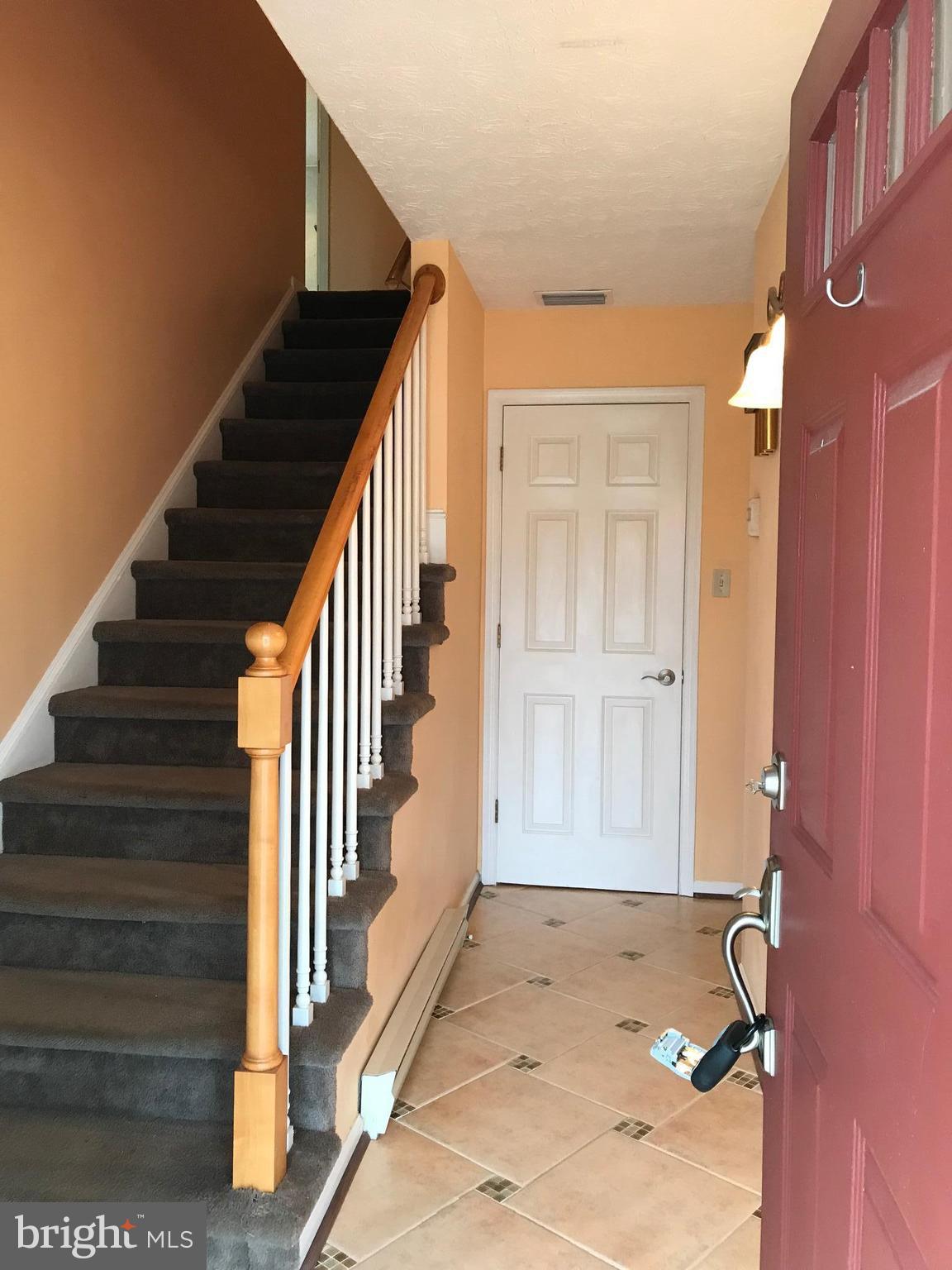 109 Russelcroft Road Winchester, VA 22601 - Photo 10 of 30 Foyer