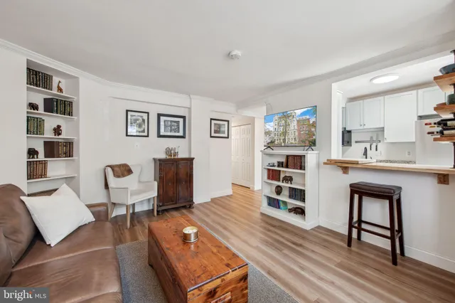 $399,000 | 1831 Belmont Road Northwest, Unit 104, Washington, DC 20009