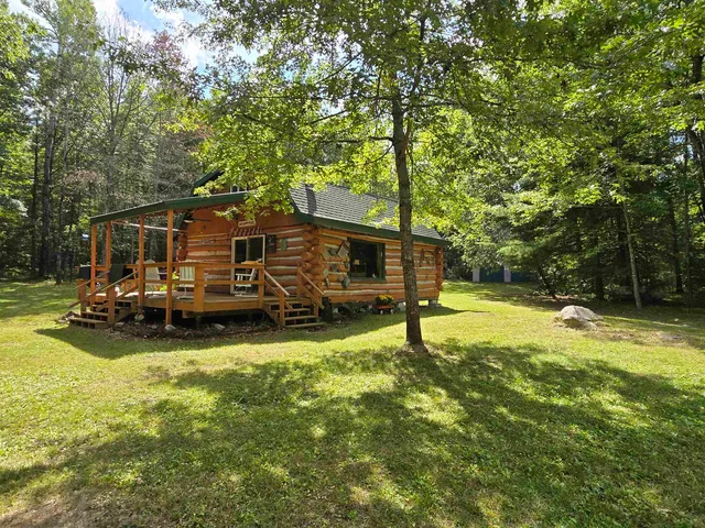 $289,000 | W7297 Amberg Wausaukee Road, Wausaukee, WI 54177