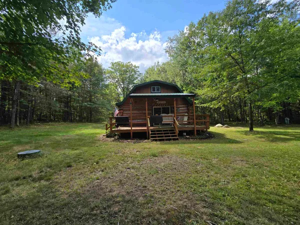 $289,000 | W7297 Amberg Wausaukee Road, Wausaukee, WI 54177