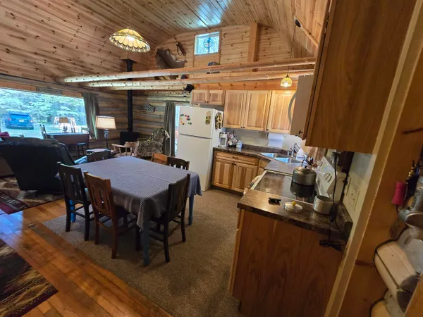 $289,000 | W7297 Amberg Wausaukee Road, Wausaukee, WI 54177