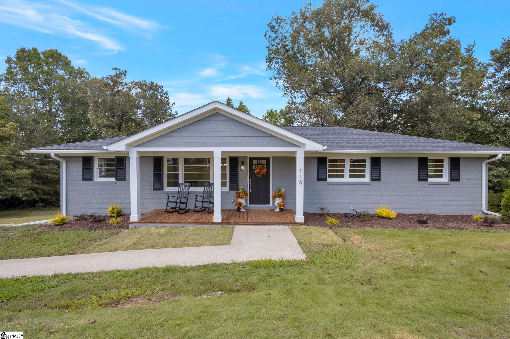 115 Pinetree Lane Easley, SC 29640 - Photo 1 of 21