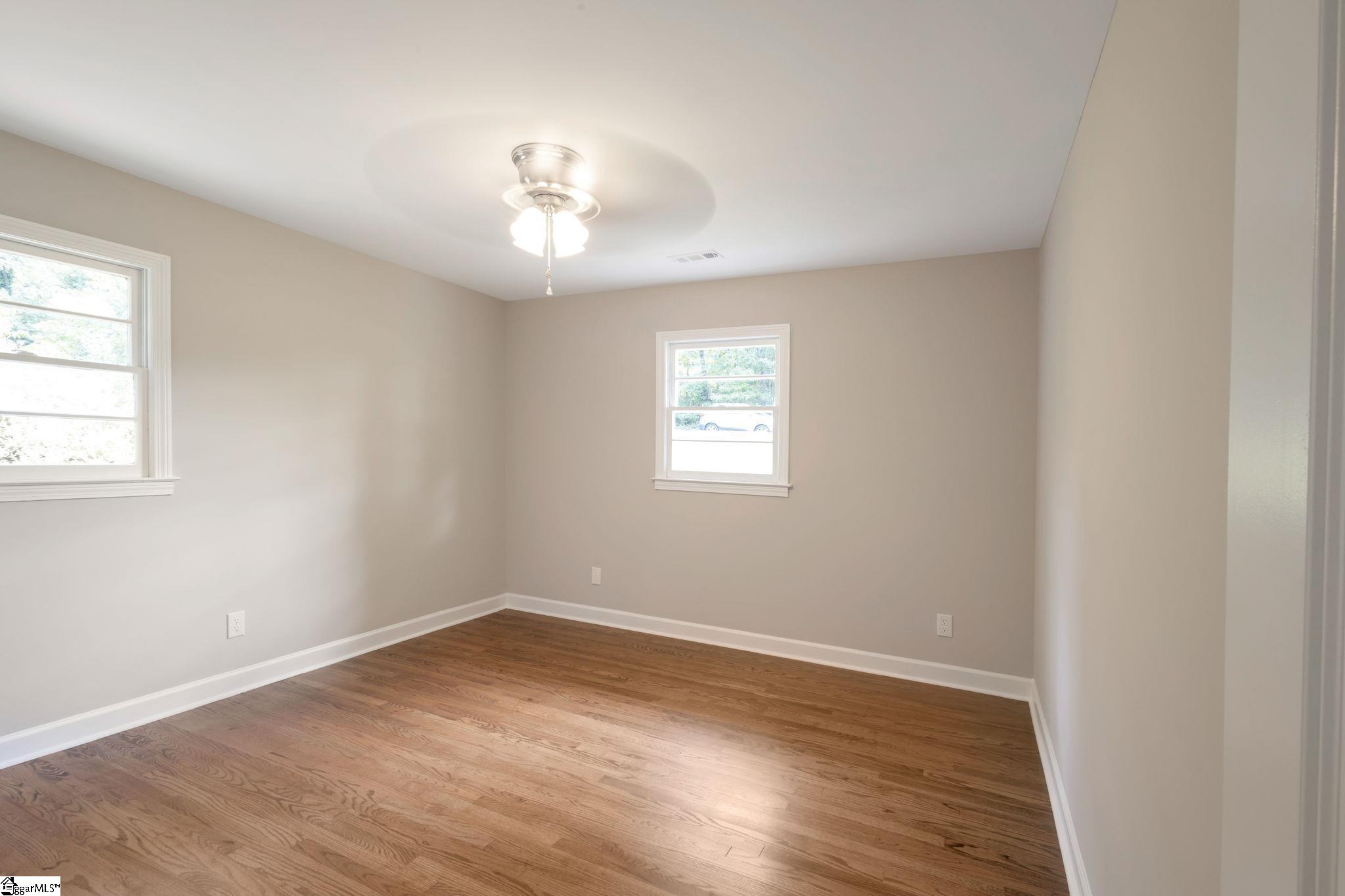 115 Pinetree Lane Easley, SC 29640 - Photo 12 of 21