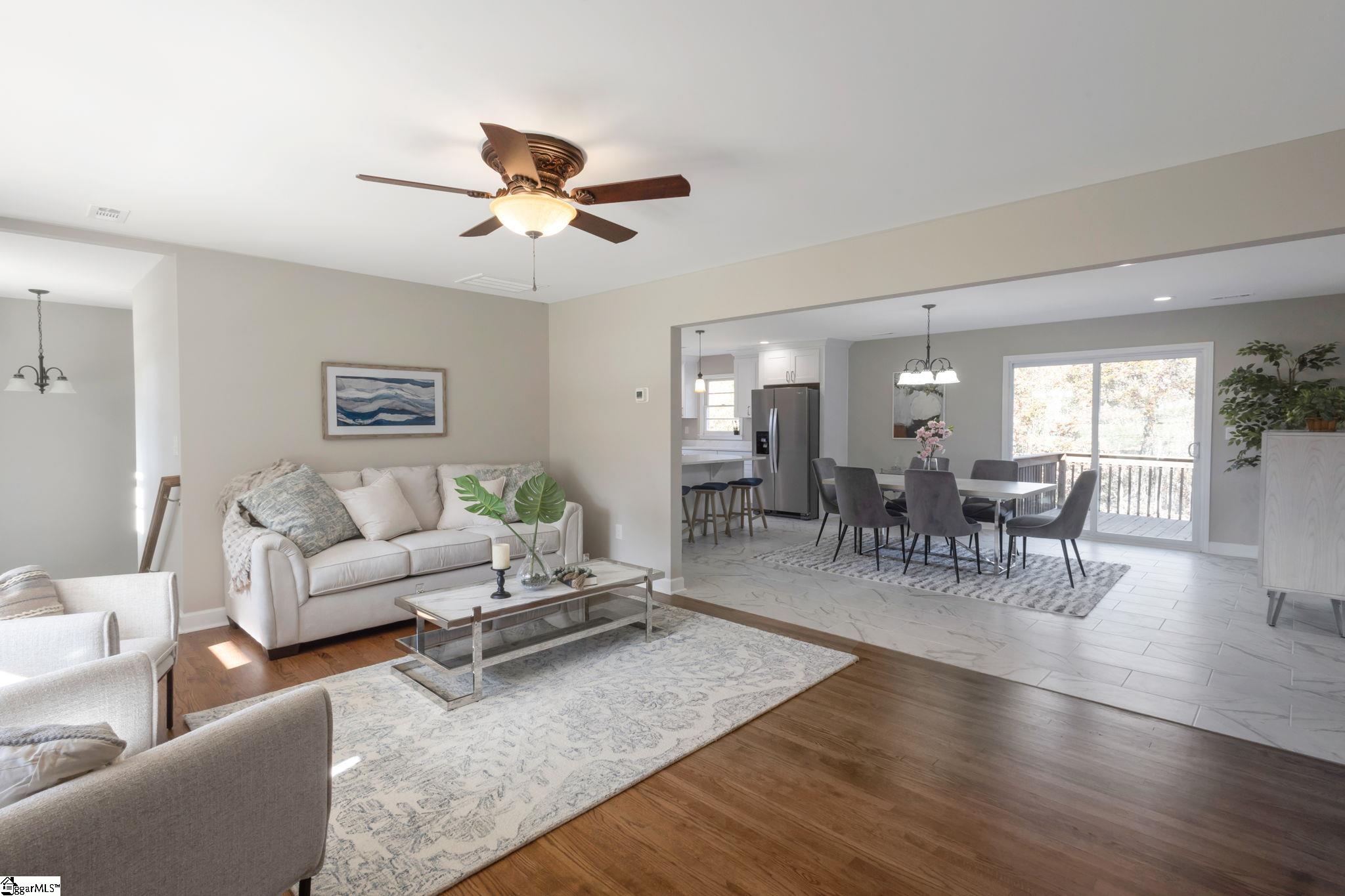 115 Pinetree Lane Easley, SC 29640 - Photo 2 of 21