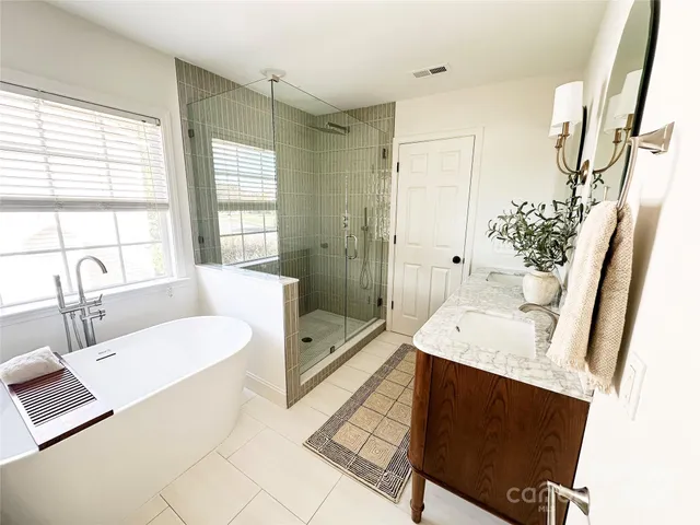 $769,000 | 14608 Bridle Trace Lane, Pineville, NC 28134