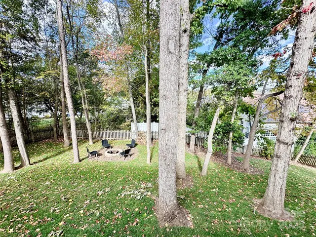 $769,000 | 14608 Bridle Trace Lane, Pineville, NC 28134