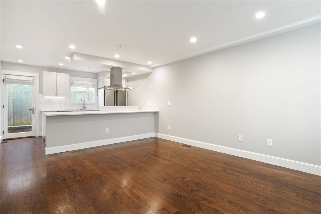5 Atwood Square, Unit 5 Boston, MA 02130 - Photo 2 of 26