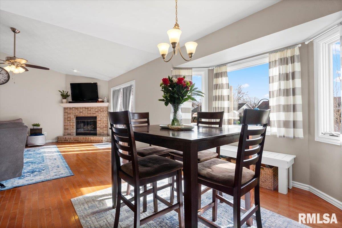 1112 Christopher Lane Springfield, IL 62712 - Photo 12 of 37