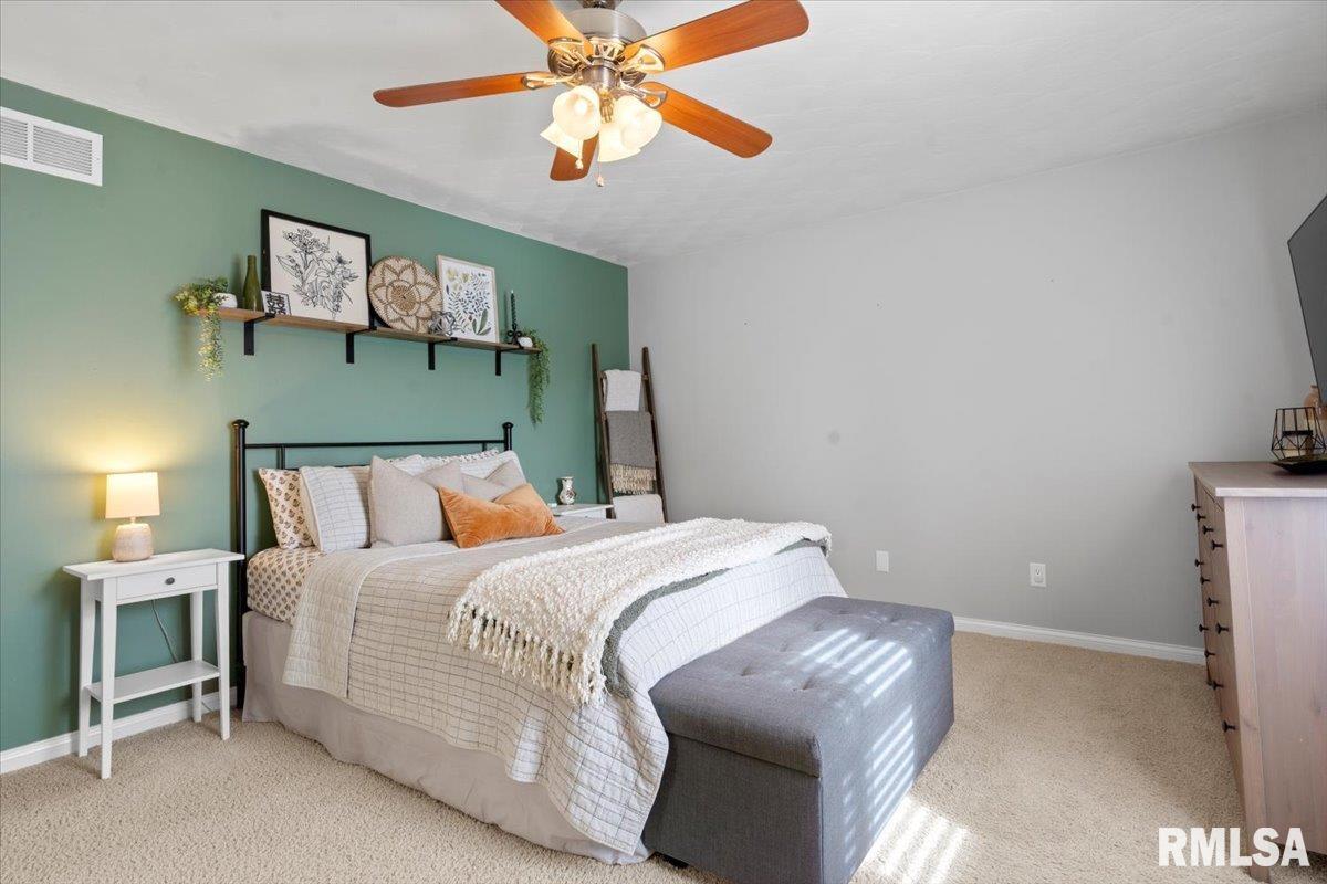 1112 Christopher Lane Springfield, IL 62712 - Photo 17 of 37