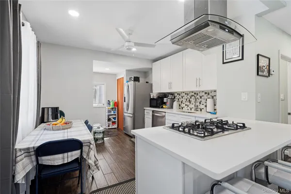 $450,000 | 508 Michigan Street, Ronkonkoma, NY 11779