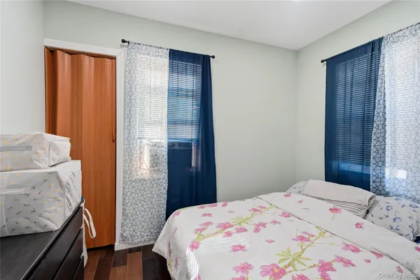 $450,000 | 508 Michigan Street, Ronkonkoma, NY 11779