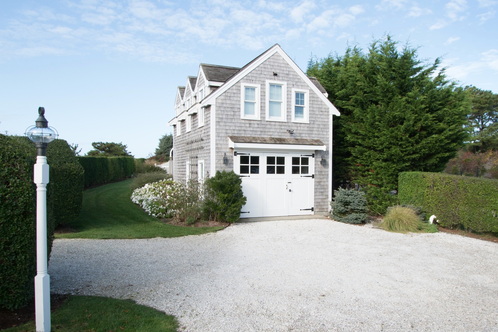 199 Cliff Road Nantucket, MA 02554 - Photo 3 of 16 Gallery Image 3