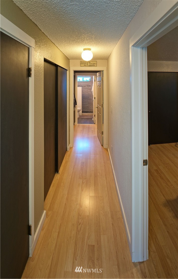 4021 Northeast 10th Street Renton, WA 98056 - Photo 13 of 23