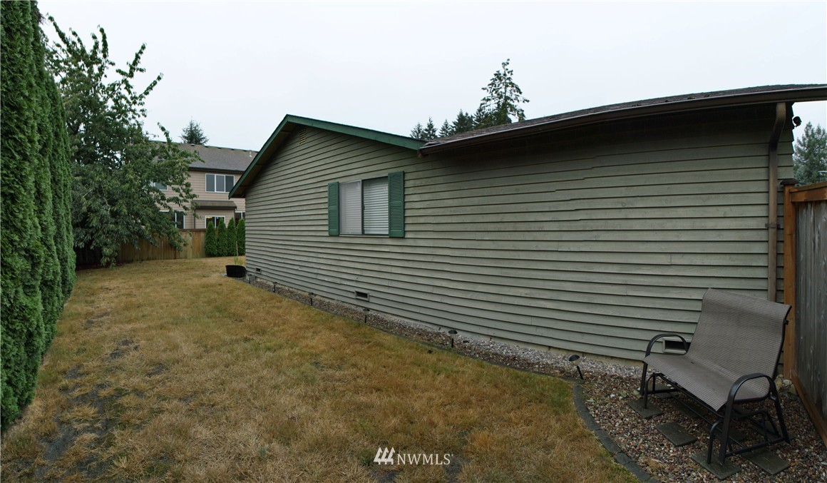 4021 Northeast 10th Street Renton, WA 98056 - Photo 18 of 23