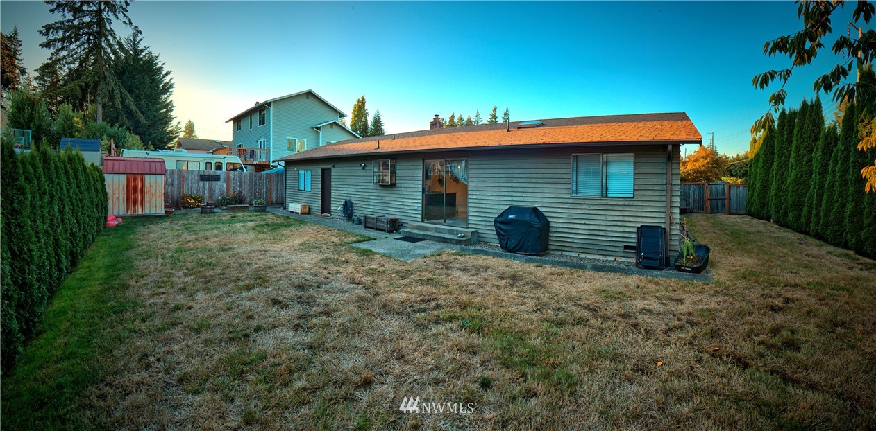 4021 Northeast 10th Street Renton, WA 98056 - Photo 20 of 23