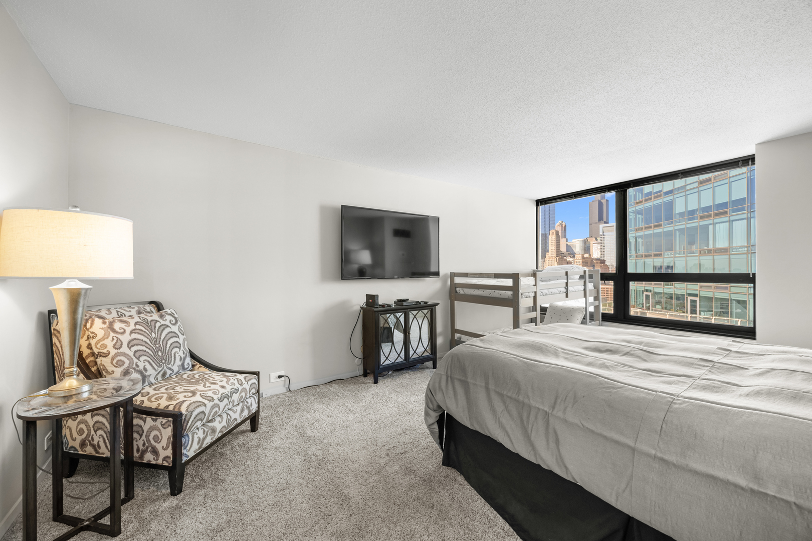 360 East Randolph Street, Unit 2005 Chicago, IL 60601 - Photo 11 of 31