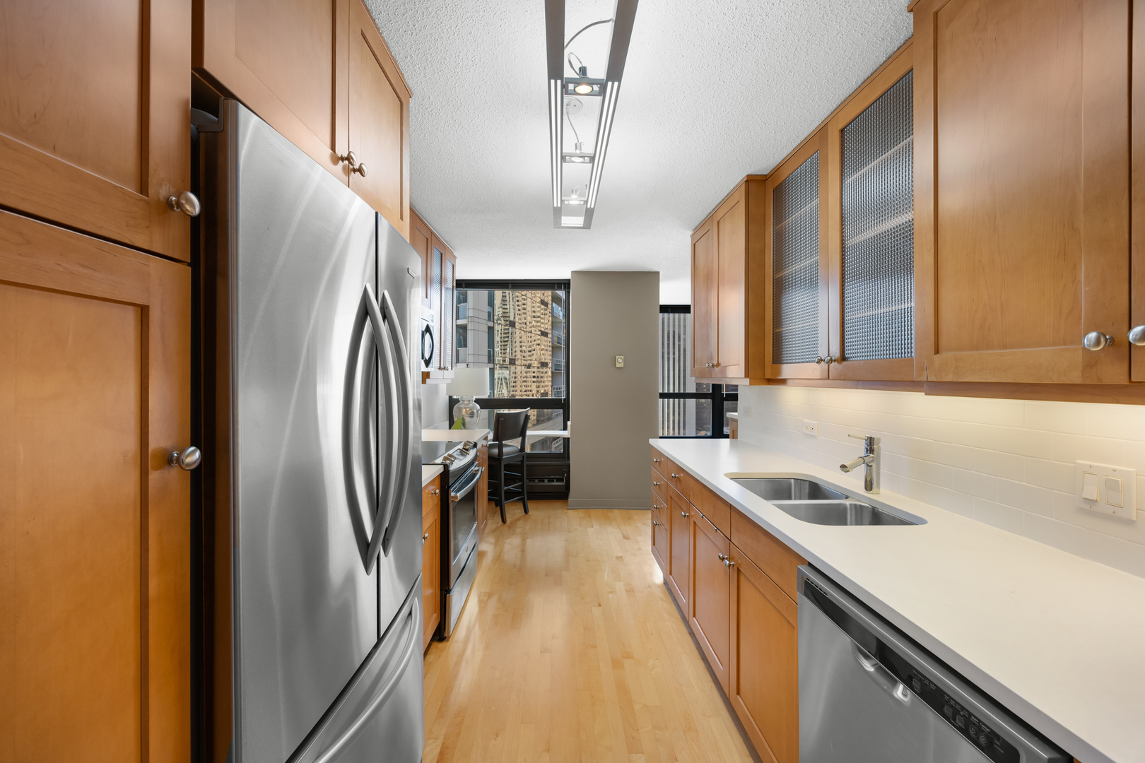 360 East Randolph Street, Unit 2005 Chicago, IL 60601 - Photo 7 of 31