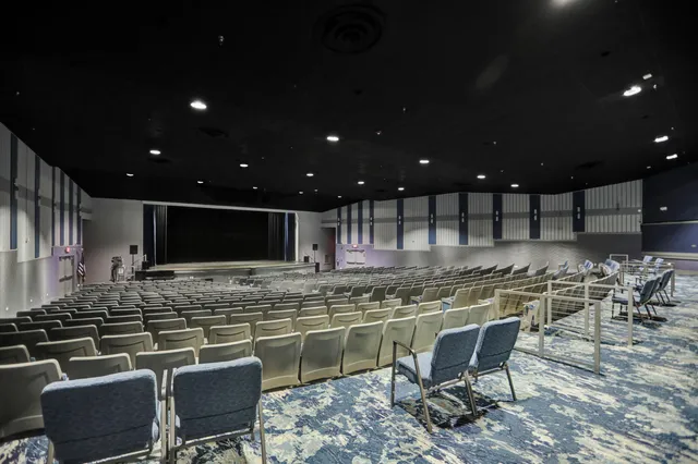 $179,999 | 7320 Amberly Lane, Unit 406, Delray Beach, FL 33446