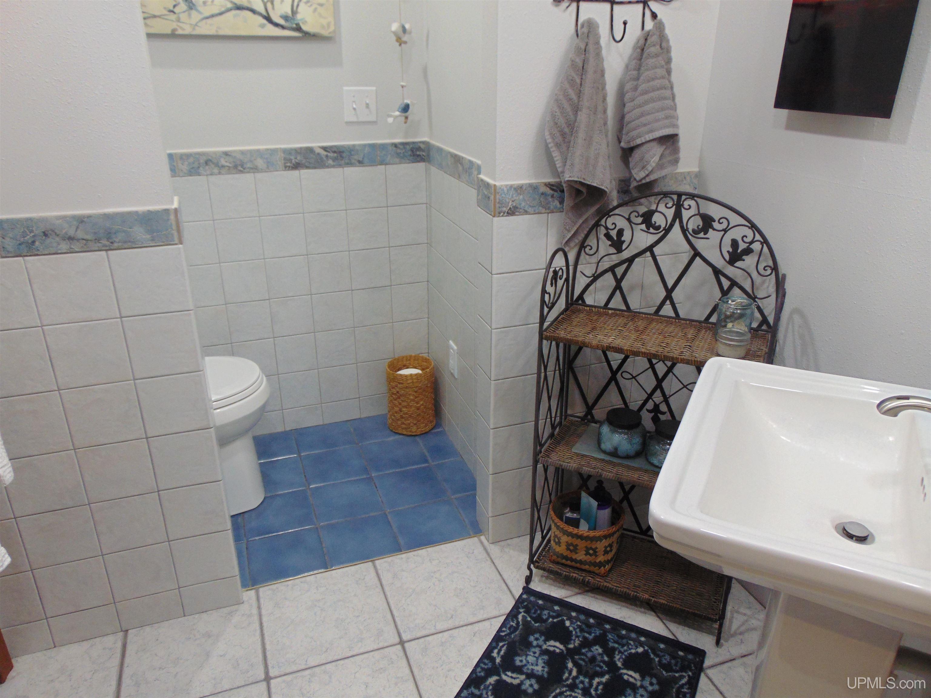 21194 Vicks Road Lanse, MI 49946 - Photo 29 of 88 Gallery Image 29