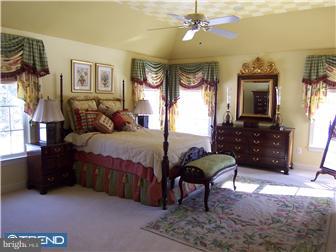 189 Cathcart Road Ambler, PA 19002 - Photo 7 of 12 Bedroom - Main