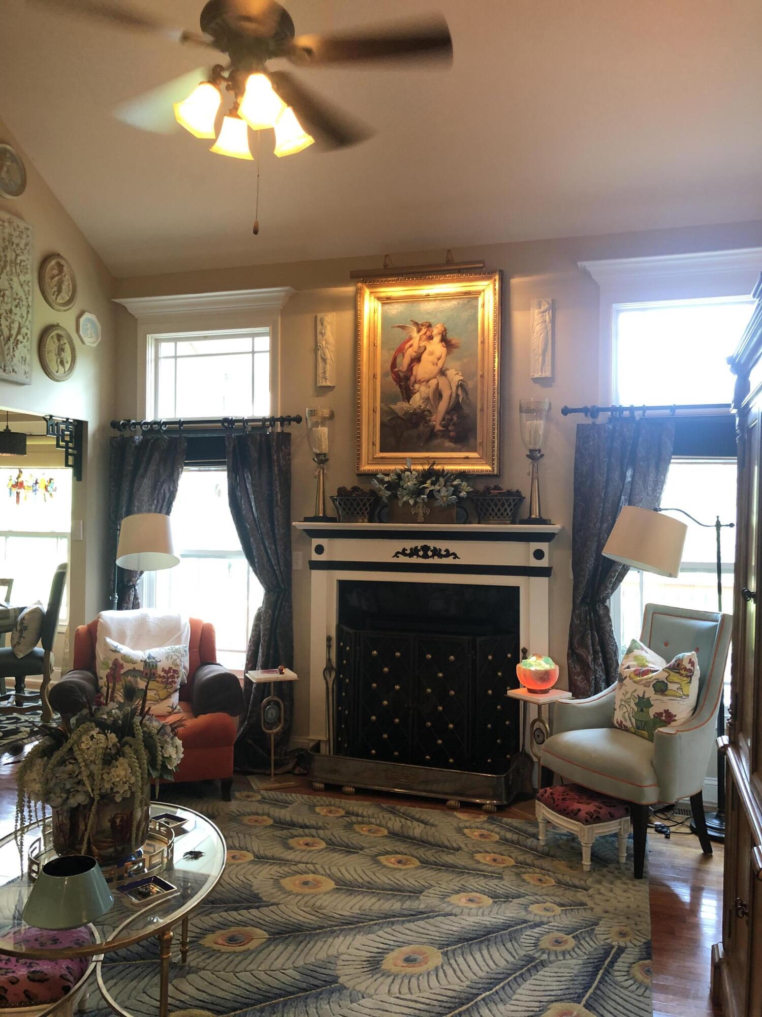 173 Crossroads Boulevard Oak Ridge, TN 37830 - Photo 3 of 25 Great Room