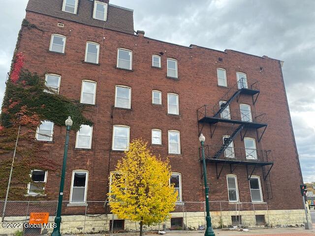 3 State Street Schenectady, NY 12305 - Photo 12 of 14 IMG_6655