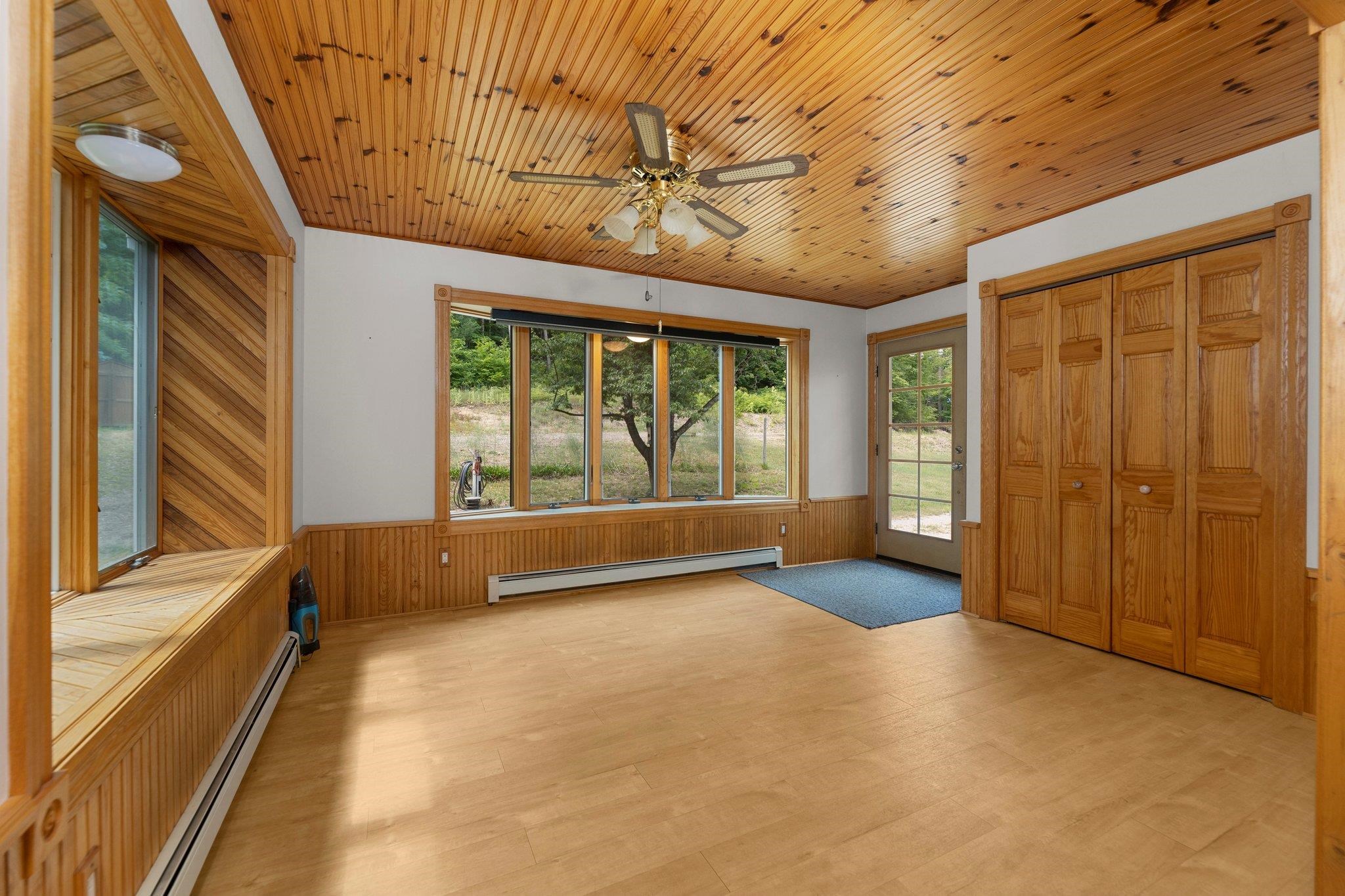 11096 South Cedar Road Cedar, MI 49621 - Photo 3 of 51 1913252-2.JPG