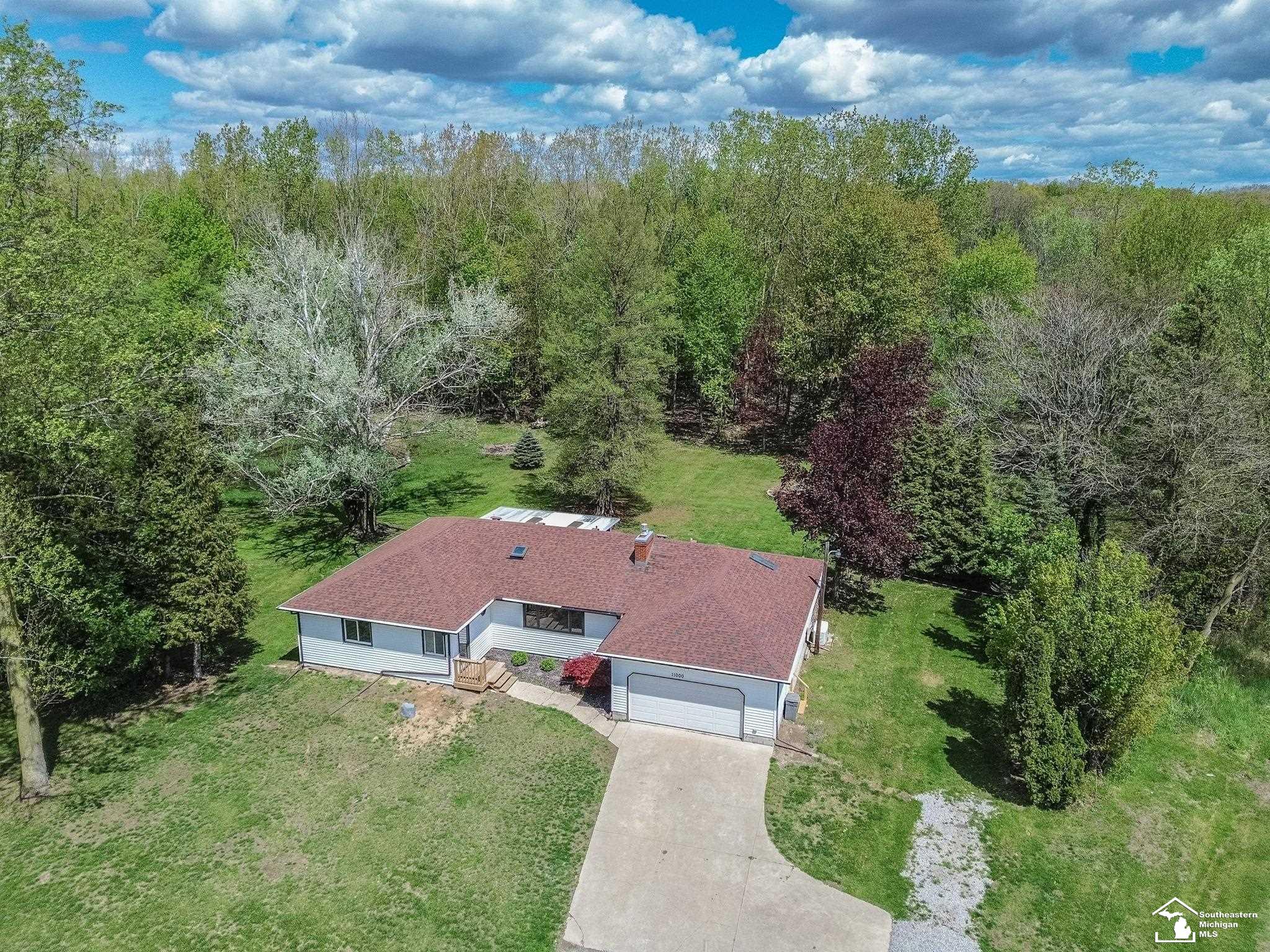 11000 Summerfield Road Temperance, MI 48182 - Photo 3 of 36