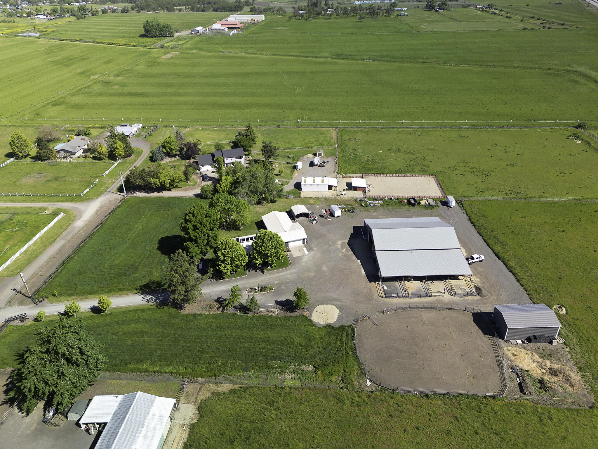 5900 Peace Lane Central Point, OR 97502 - Photo 2 of 70 Peace Drone004