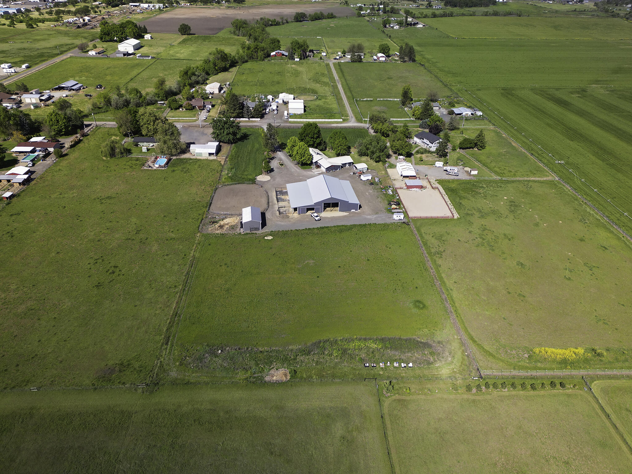 5900 Peace Lane Central Point, OR 97502 - Photo 67 of 70 Peace Drone010