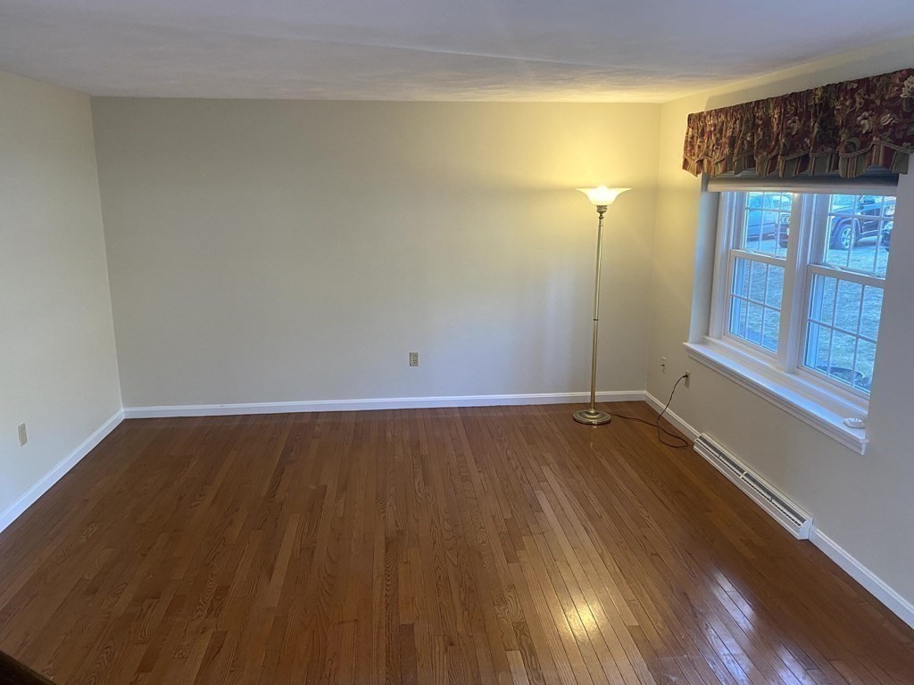 4 Apple Ridge Road, Unit 2 Maynard, MA 01754 - Photo 3 of 32 Gallery Image 3