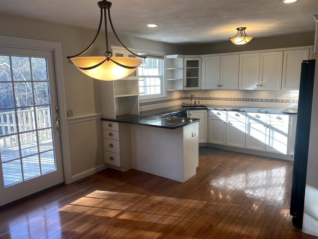 4 Apple Ridge Road, Unit 2 Maynard, MA 01754 - Photo 6 of 32 Gallery Image 6