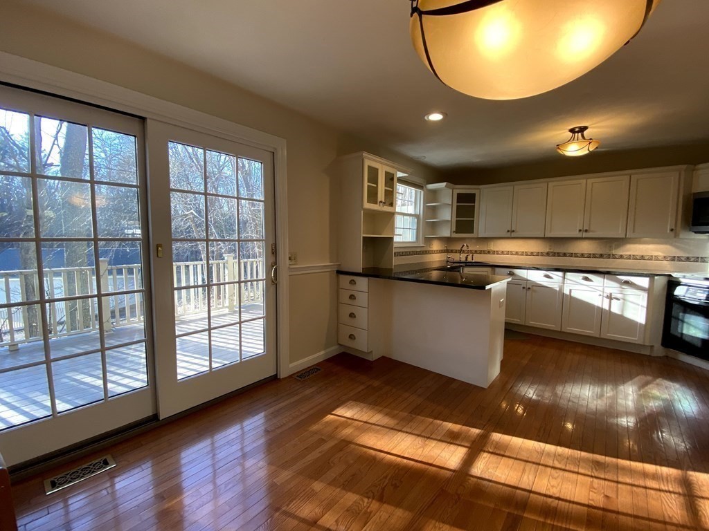 4 Apple Ridge Road, Unit 2 Maynard, MA 01754 - Photo 8 of 32 Gallery Image 8