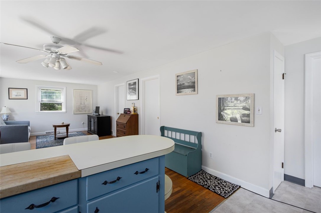 58 Springer Avenue Tiverton, RI 02878 - Photo 14 of 32