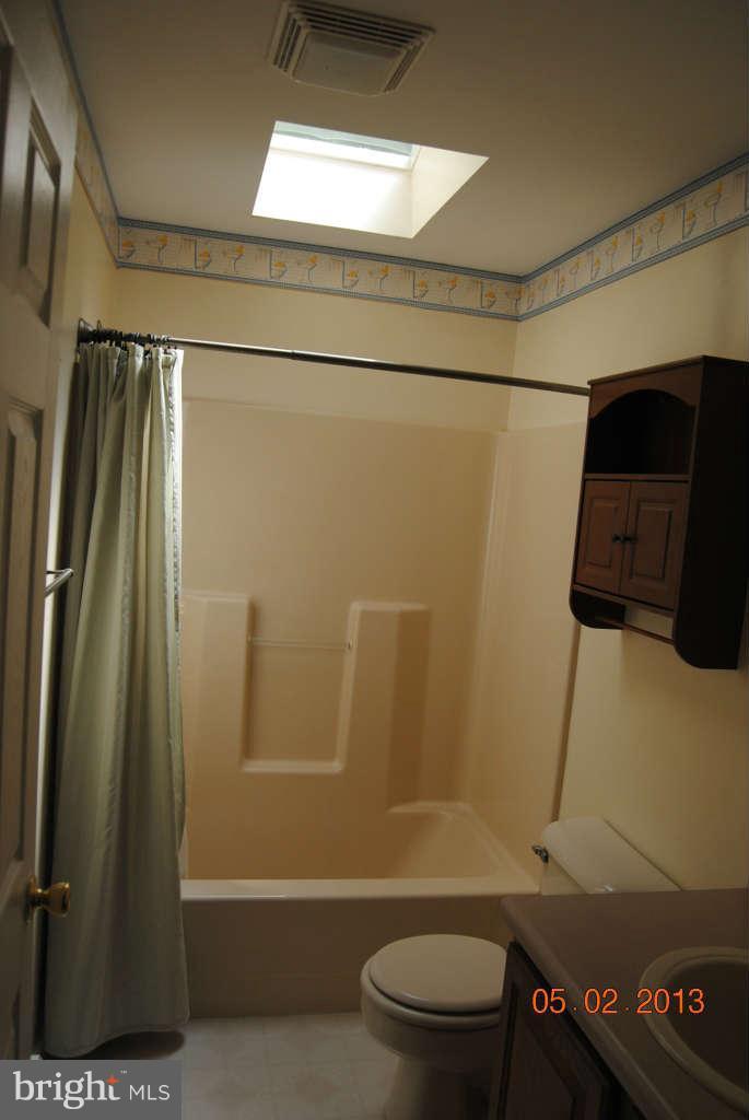 4854 Howellsville Road Front Royal, VA 22630 - Photo 22 of 30 Bath