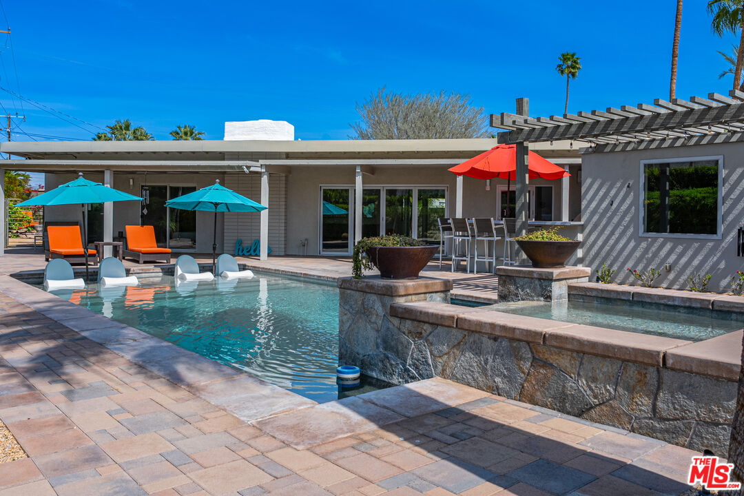 289 North Michelle Road Palm Springs, CA 92262 - Photo 32 of 40