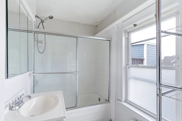 $2,600 | 289 Elm Street, Unit 3, Cambridge, MA 02139