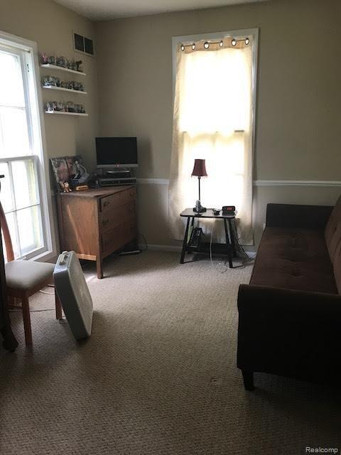 972 East Tienken Road Rochester, MI 48306 - Photo 29 of 34 unnamed (30).jpg