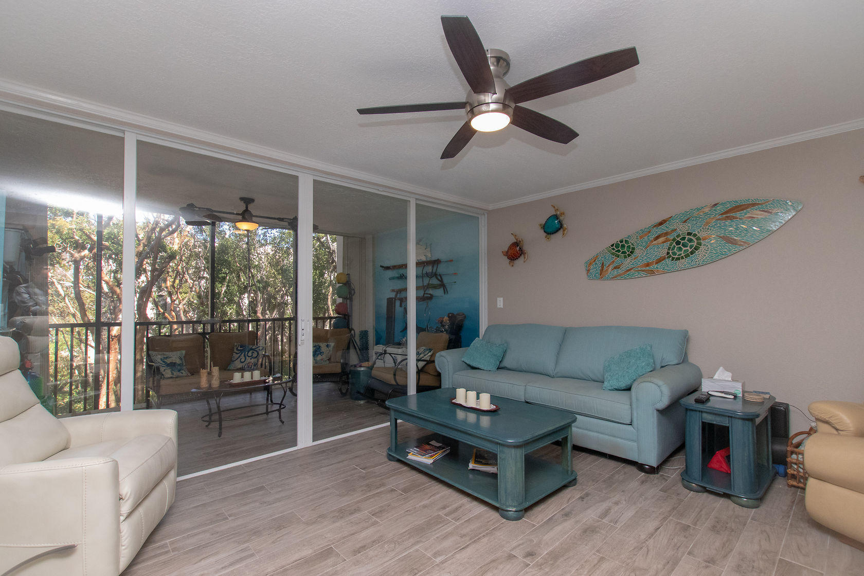 97652 Overseas Highway, Unit M11 Key Largo, FL 33037 - Photo 11 of 48 a living room with furniture and a large window